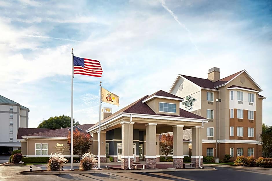 Photo 1 of 27 of Homewood Suites By Hilton Champaign-Urbana