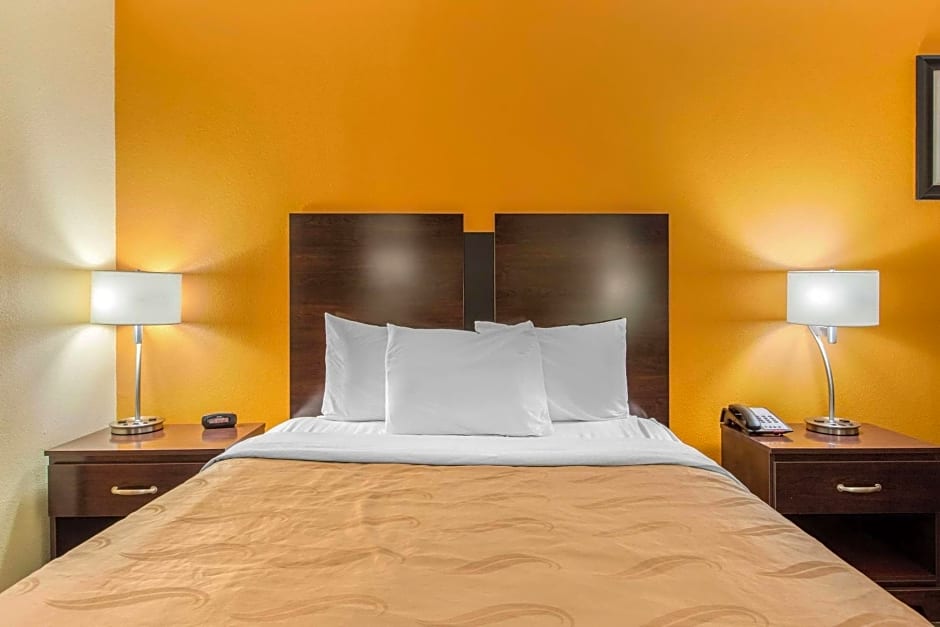 Quality Inn Grand Rapids Near Downtown
