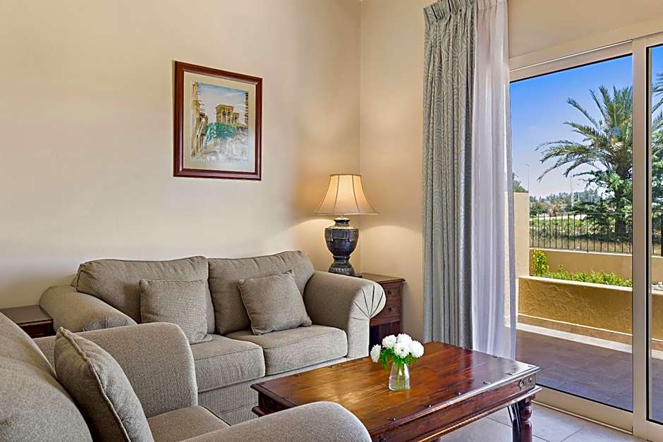 Al Hamra Village Hotel