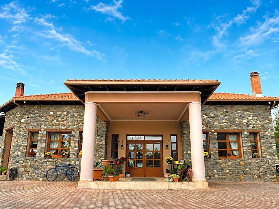 Hotel Epavlis
