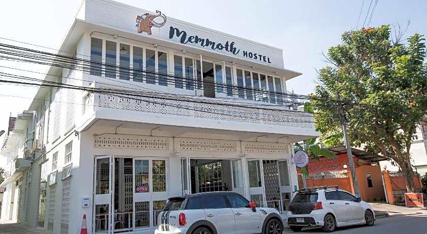 Memmoth Hostel In Lampang