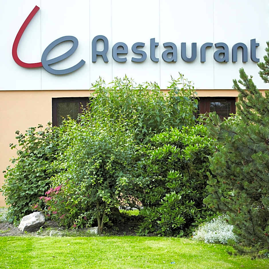 Campanile Calais Hotel