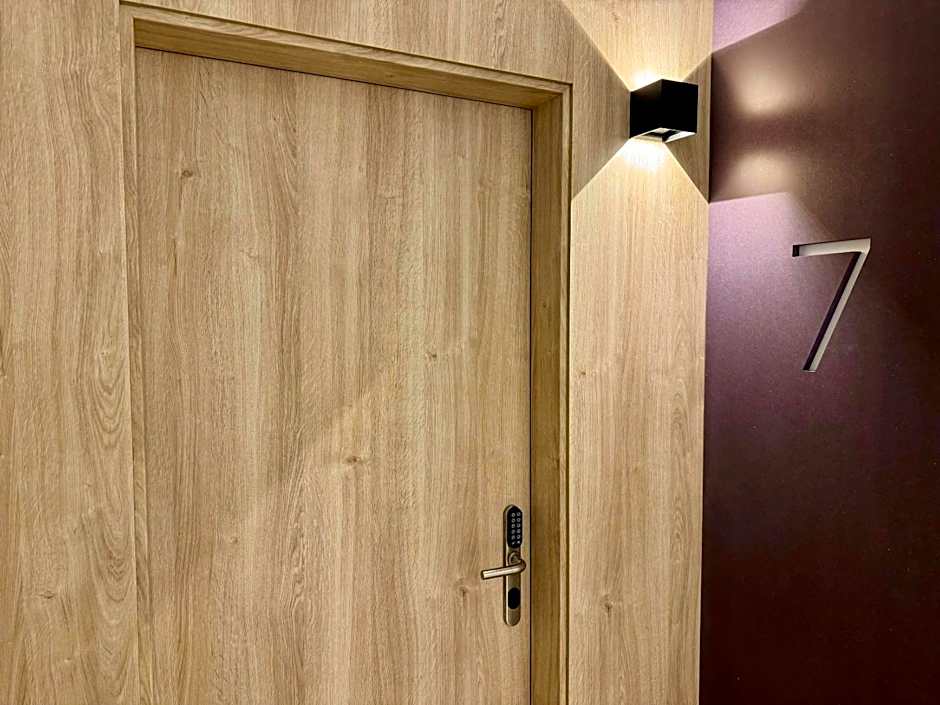 Mon Suites Jardín de Ayora