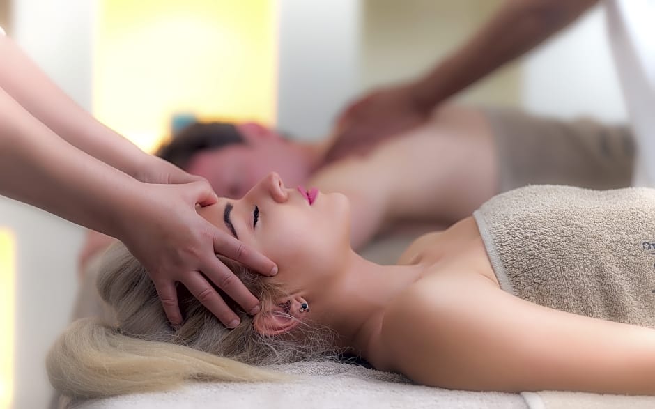 SUNRISE Le Jarden Resort