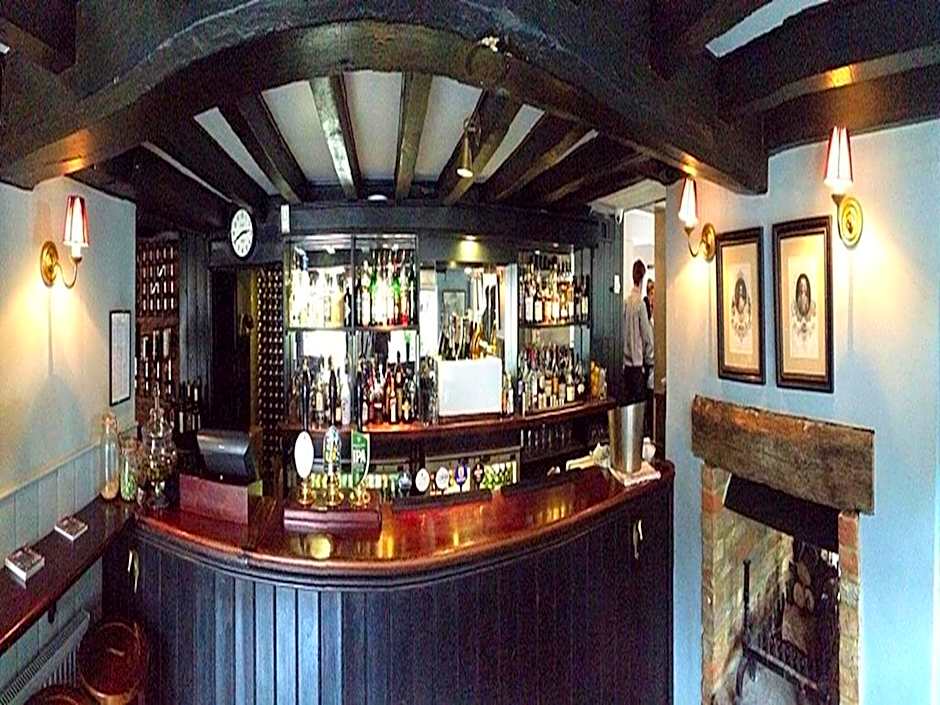 The Black Horse Fulmer