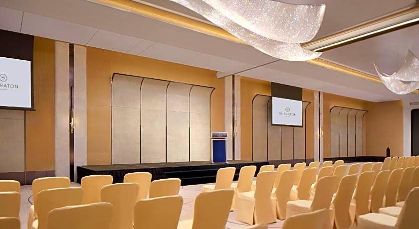 Sheraton Hong Kong Hotel And Towers