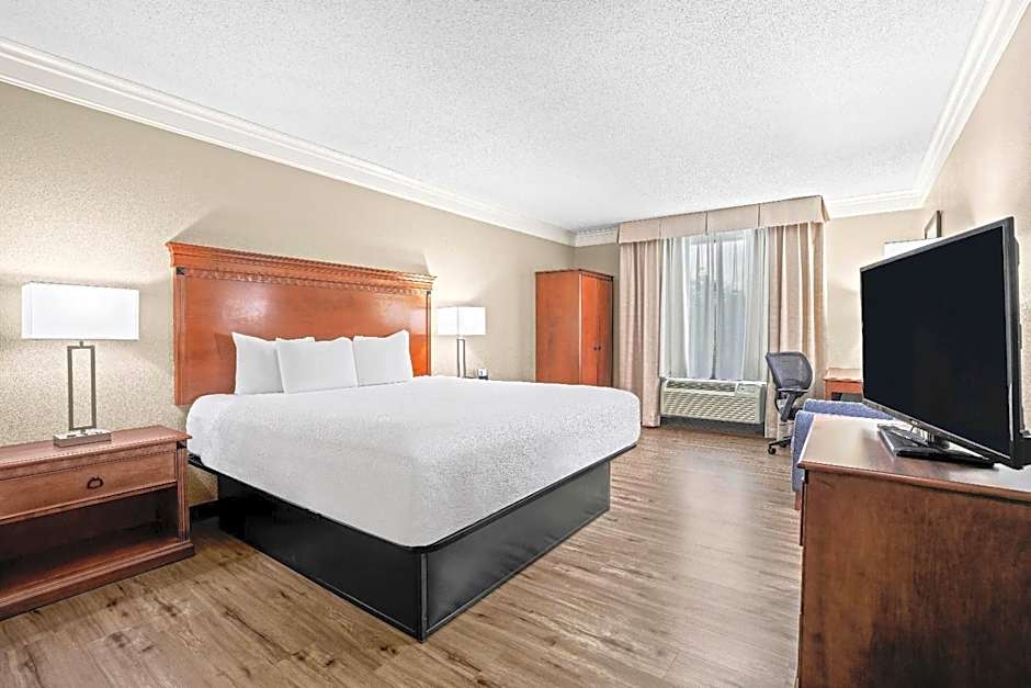 Baymont by Wyndham Madisonville