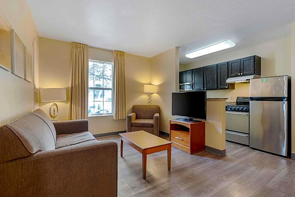Extended Stay America Suites - Chicago - Elgin - West Dundee