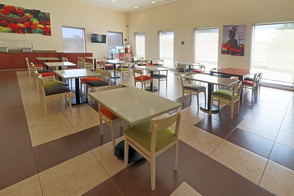 Staybridge Suites Queretaro by IHG