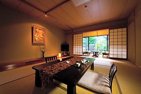Deluxe Japanese-Style House - Annex with Open-Air Bath