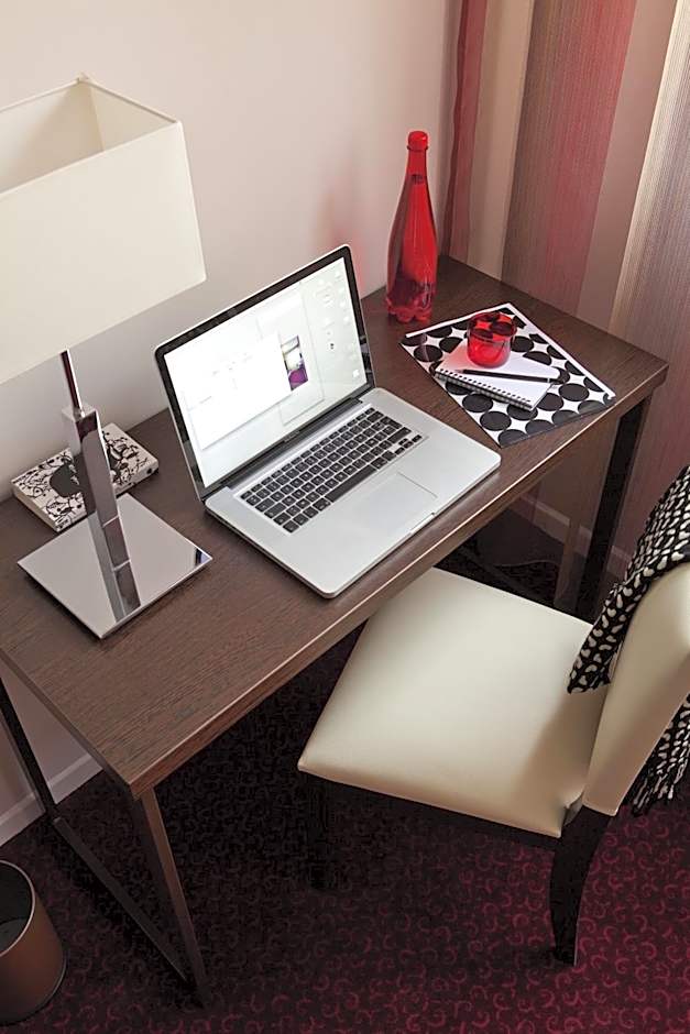 The Originals Residence KOSY appart'hôtels - Les Cèdres