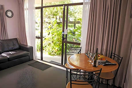 Twin One Bedroom Suite