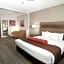 Best Western Plus Sandusky Hotel & Suites