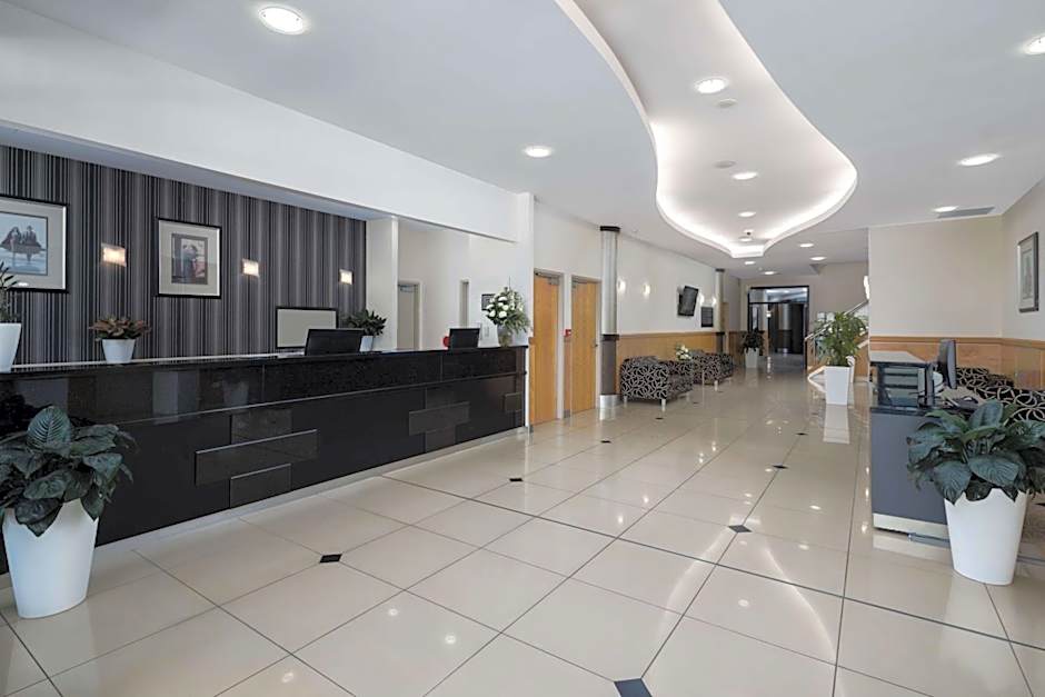 Rydges Mackay Suites