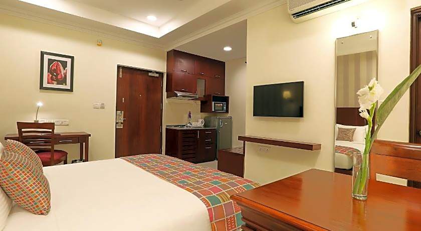 Lilac Hotel 3rd Block