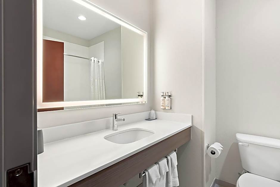 Holiday Inn Express & Suites Perry By IHG