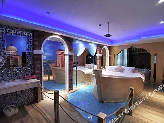Angel Lover Theme Hotel (Guangzhou East Railway Station CITIC Plaza)