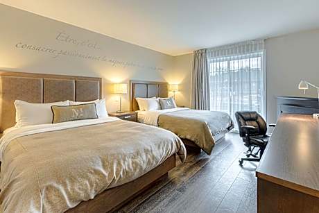 Quadruple Room with Balcony