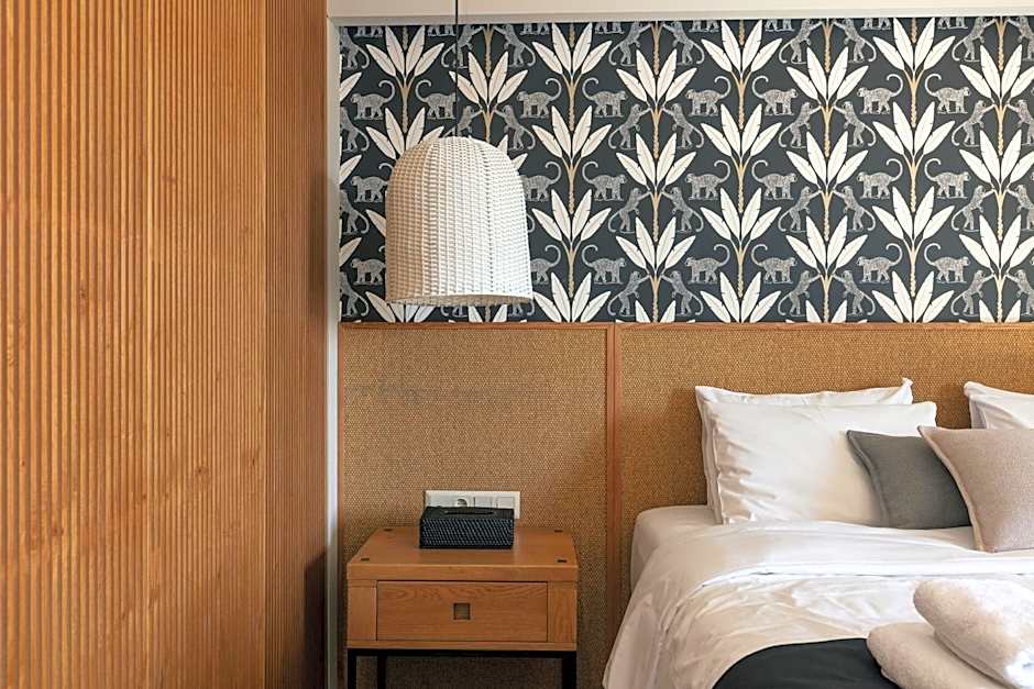 Chapter 02 Gallery Suites