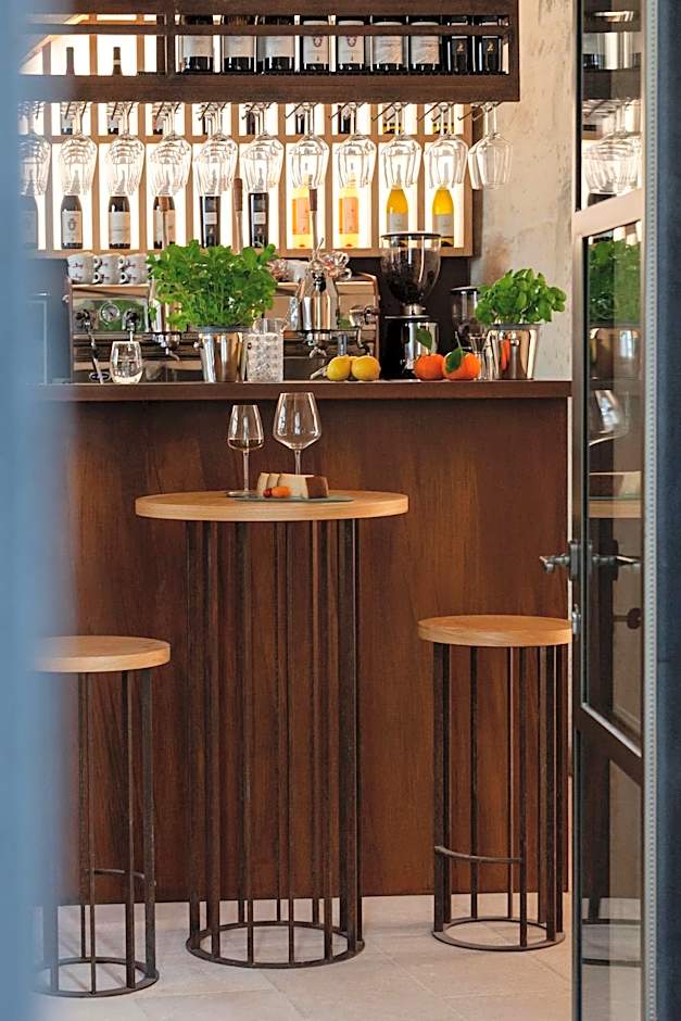 Palazzo Zimara Boutique Hotel