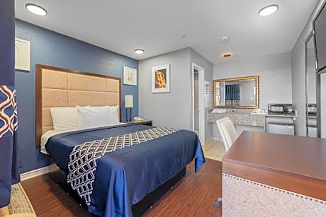 King Bed Non-Smoking