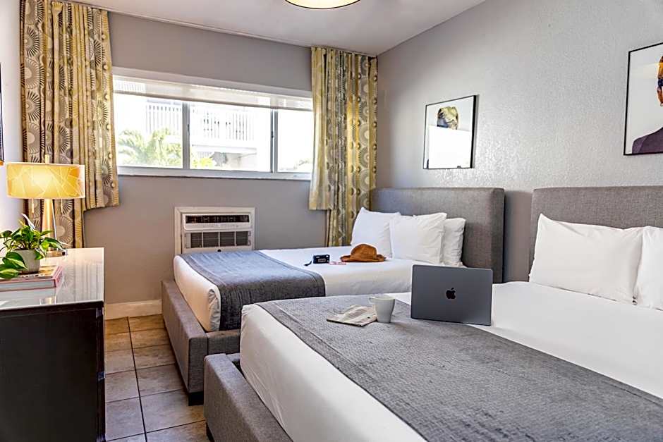 Beachside All Suites Hotel