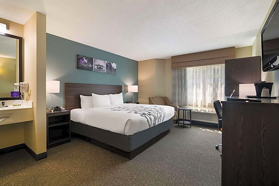 Garner Londonderry Manchester