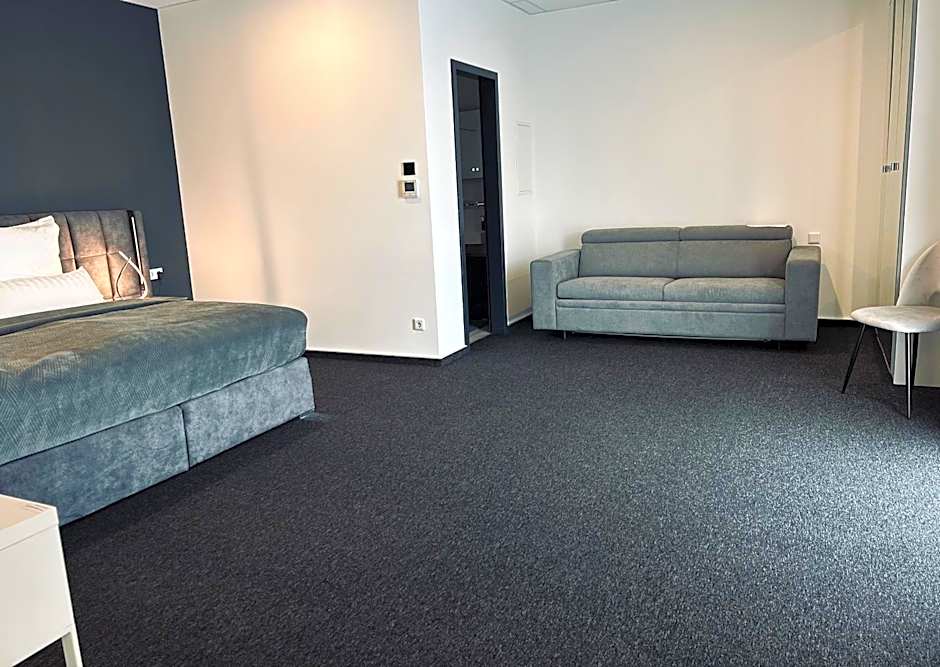 Firstclass Event & Hotel