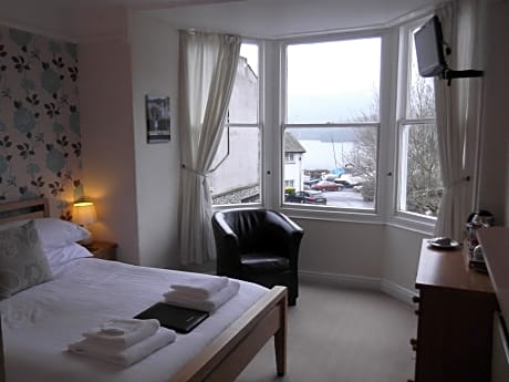 Classic Double Room with Lake view