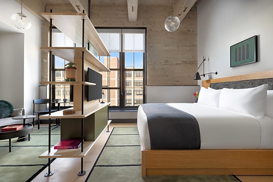 Switch House Hotel – Philadelphia, PA