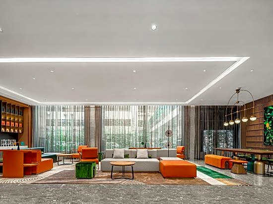 Orange Hotel(Ningbo Railway Station Lianfeng Road Store)