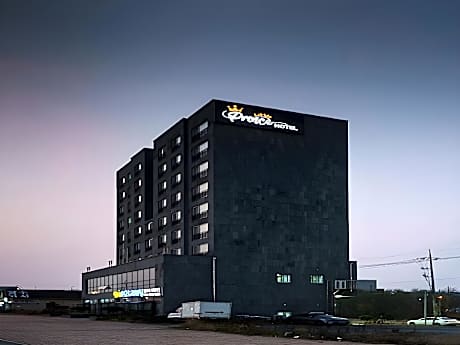 Little Prince Hotel and Condo