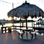 Bay Palms Waterfront Resort - Hotel and Marina