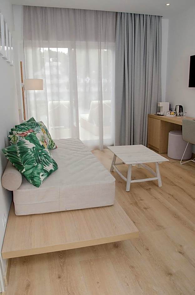 BQ Paguera Boutique Hotel- Adults Only