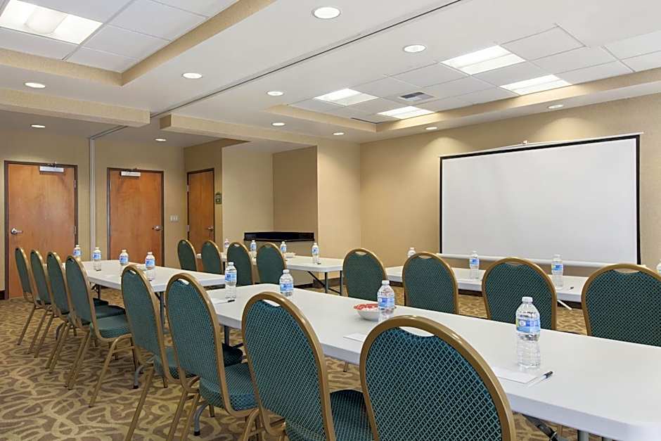 University Hotel Davis Area by IHG