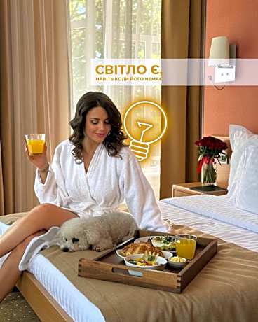 Alexandrovskiy Hotel