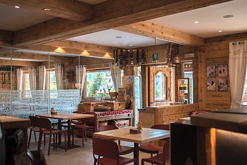 Alpen Chalet - Charme Mountain Hotel -