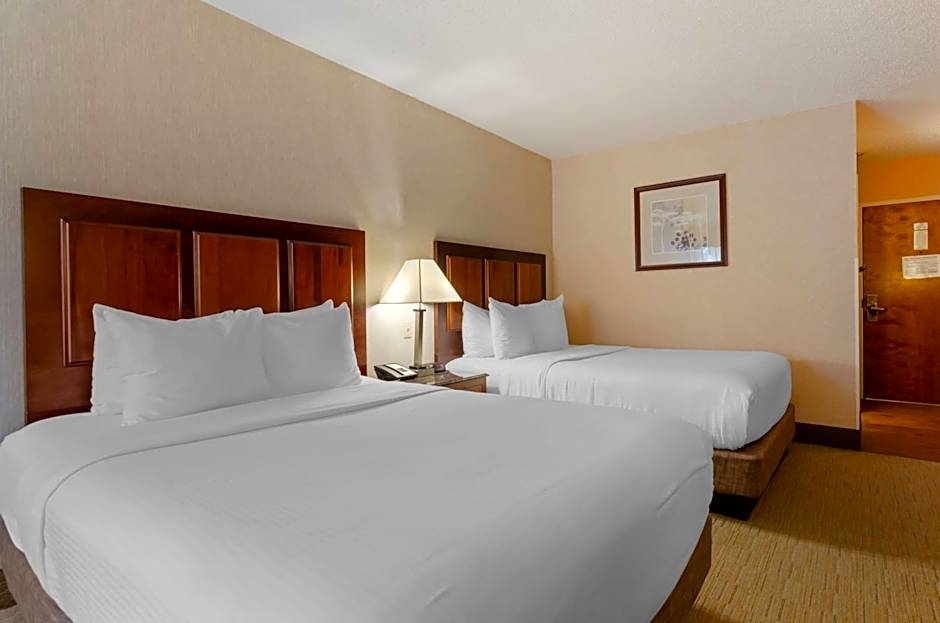 Best Western Staunton Inn