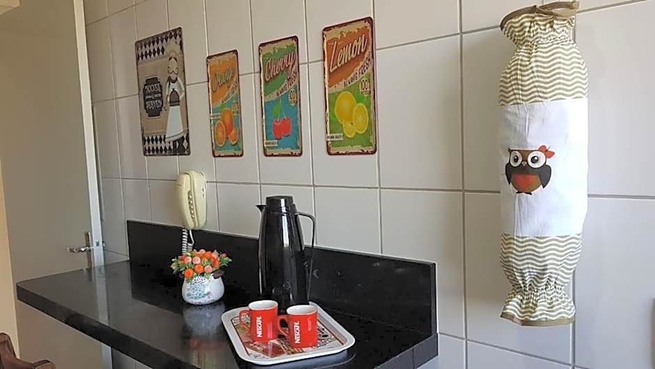 Apartamento TOP CLIMATIZADO em CRICIÚMA-SC - ótimo CUSTO-BENEFÍCIO - Cozinha completa - Cama Box - WiFI - Smart TV - Apps YouTube - NetFlix - Prime Vídeo - Garagem coberta - Portaria Digital 24h - Lugar sossegado e arborizado - Acomoda até 5 pessoas