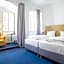 Hotel zum Ritter St Georg - Oldest Residential Building in Heidelberg since 1592