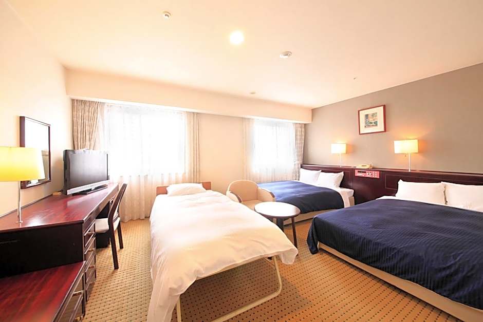 Photo 1 of 6 of Superior 2 Beds with Extra Bed, Nonsmoking