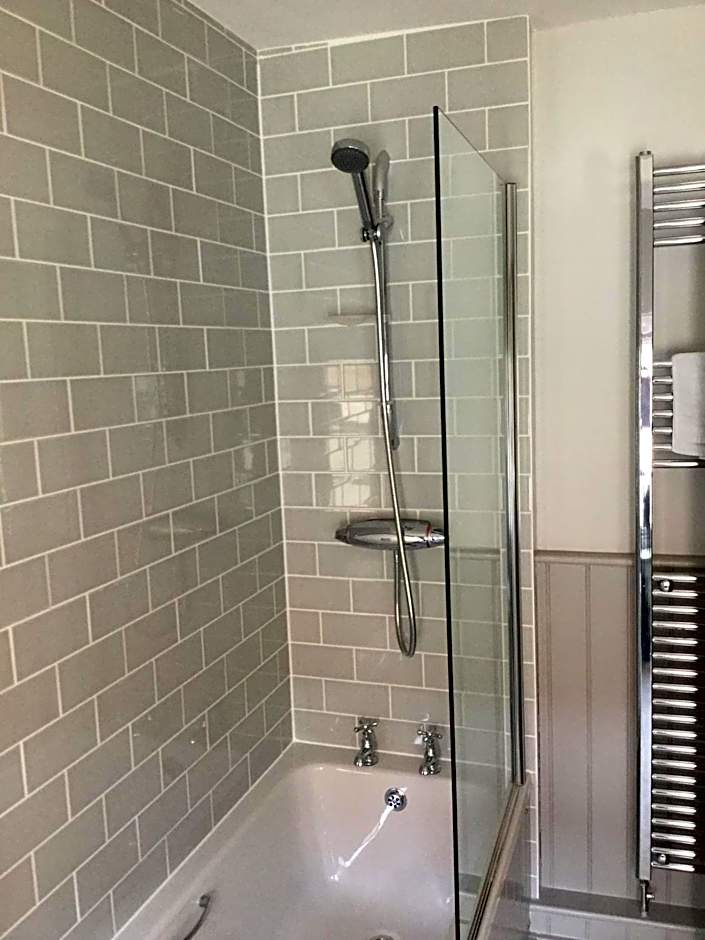 The White Horse Blakeney