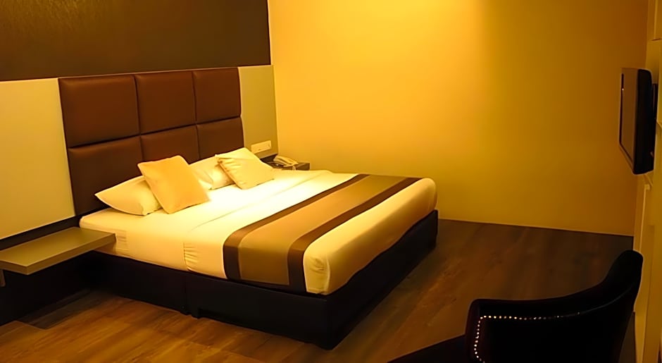 Hotel Austin Paradise