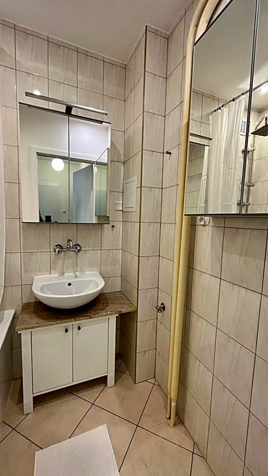 Warszawa Krucza Pokoje