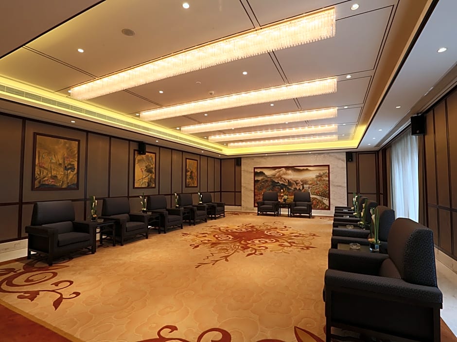 Linhai S&N International Hotel