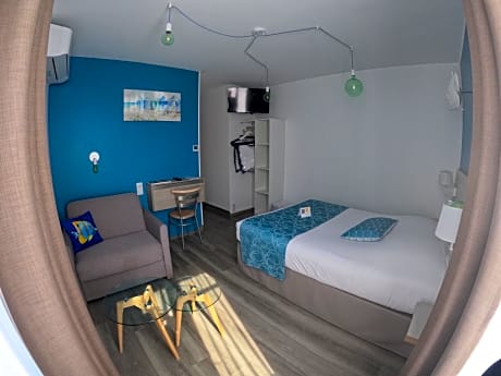 Triple Room (2 Adults + 1 Child)