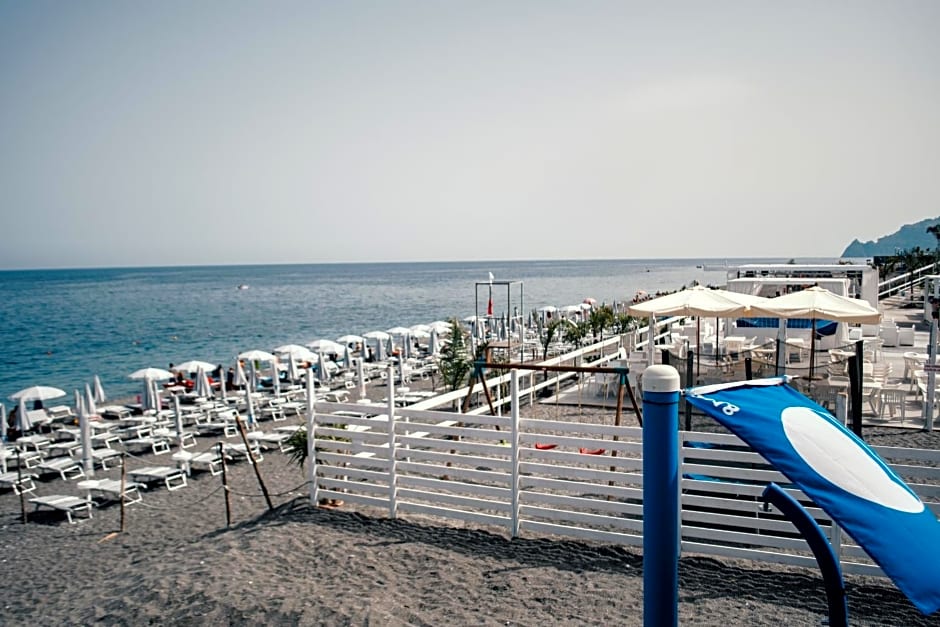 Levante Apartment