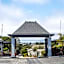 Blu Pacific Hotel