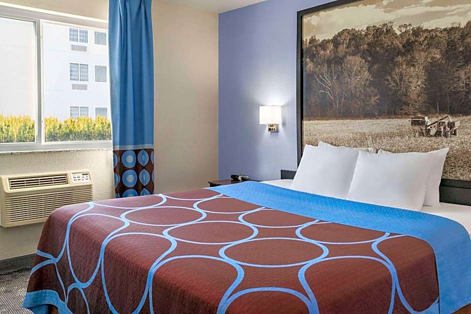 Super 8 by Wyndham Columbus/Edinburgh