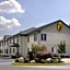 Super 8 by Wyndham Harrisburg Hershey West